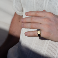 Men's Textured Signet Ring | 10k Gold