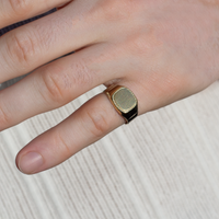 Men's Textured Signet Ring | 10k Gold