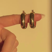Oval Chunky Hoops | 10k Gold | 27.3mm