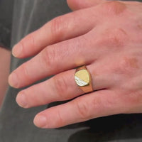 Men's Diamond-cut Signet Ring | 10k Gold