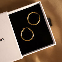 Everyday Twist Hoops | 10k Gold | 15-20.5mm