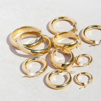 lightweight chunky gold hoops