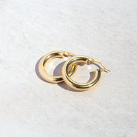 chunky gold hoops