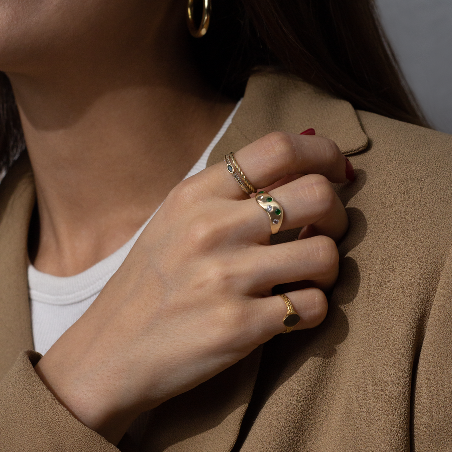 birthstone jewelry for mom, birthstone engagement rings