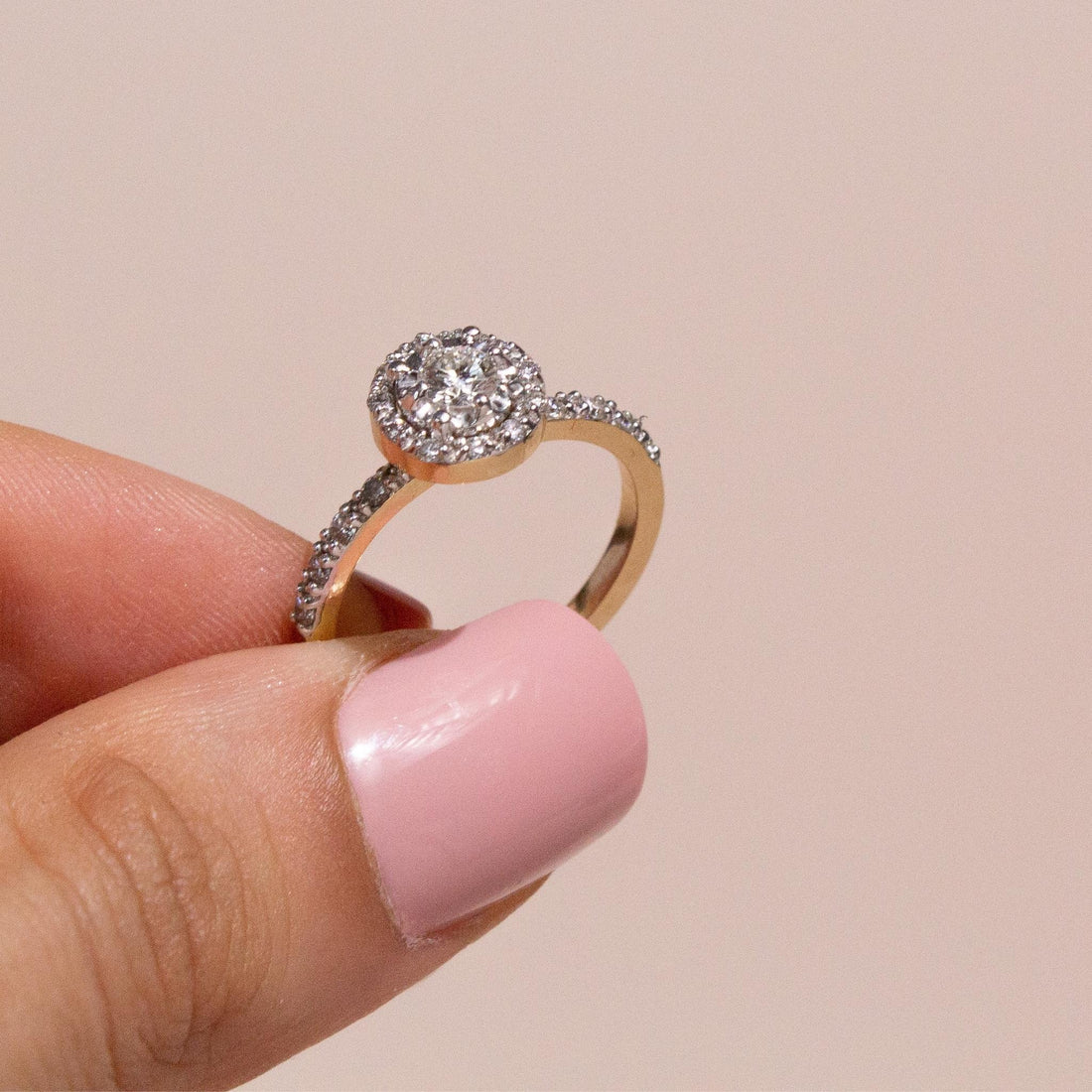 simple round halo engagement rings