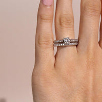solitaire diamond engagement ring with wedding band