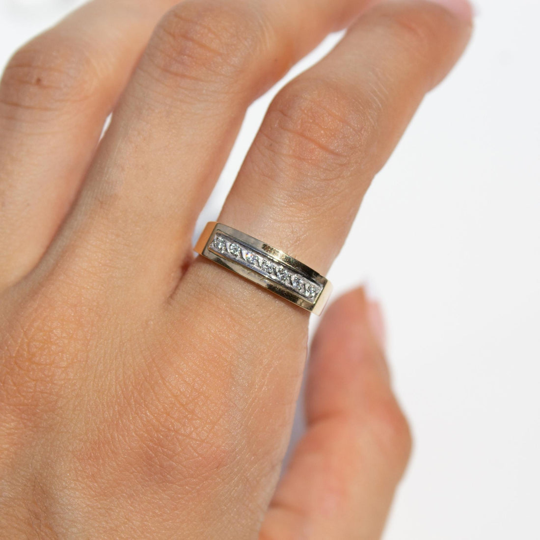  unique wide wedding bands for her